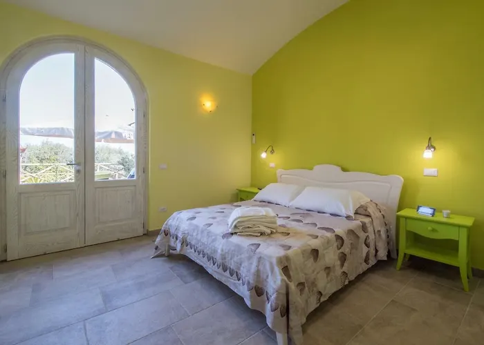 Villa Mami Luroviga